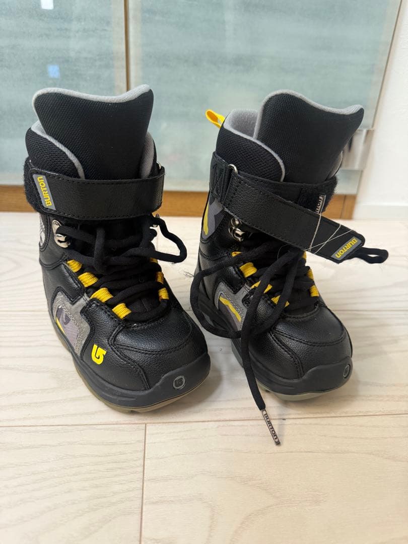 ⭐︎早いもの勝ち⭐︎子供用 スノーボード バートン ブーツ 18.5cm