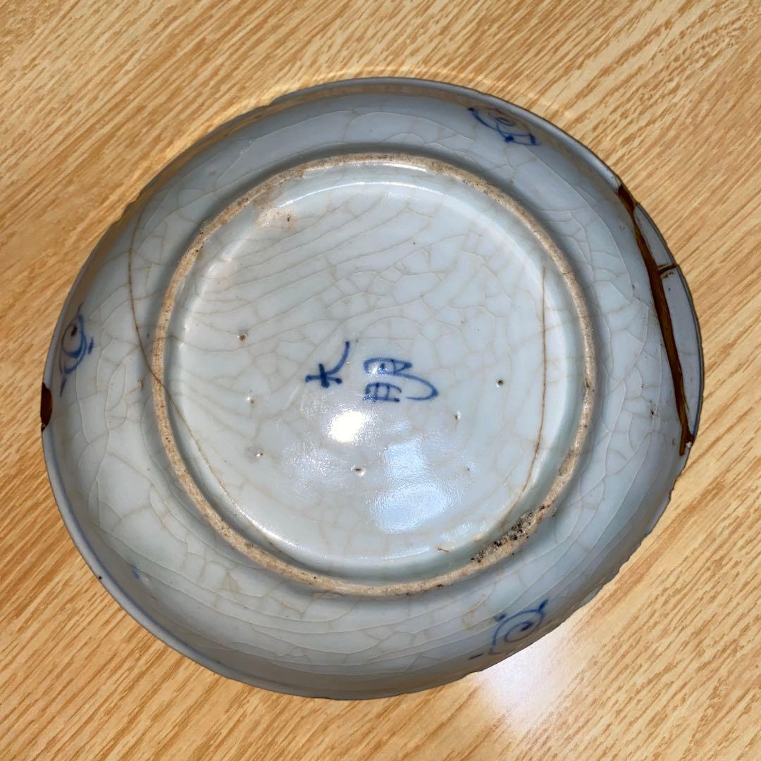 初期伊万里　染付芙蓉草鳥文皿　1620年頃