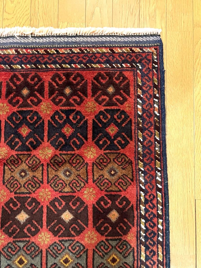 トライバルラグ　マルダリ　バルーチ族　ヴィンテージラグ　美品