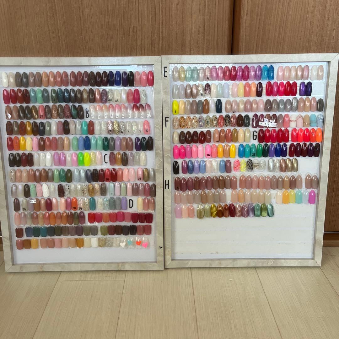 ネイルカラー・ジェルネイル クリアケース入り