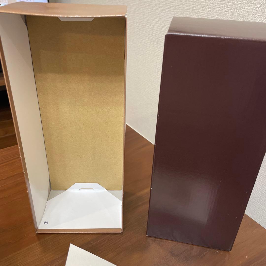 サントリーウイスキー　響12年　優勝記念ボトル　冊、箱付き　未開封