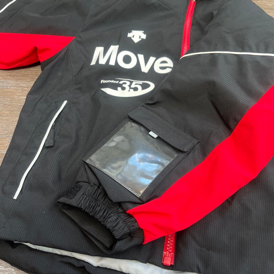 デサント　美品　　セットアップ　上下　スキーウェア　130 男の子