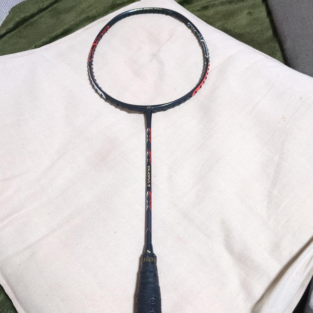 YONEX バドミントンラケットDUORA 7 3U 黒/赤