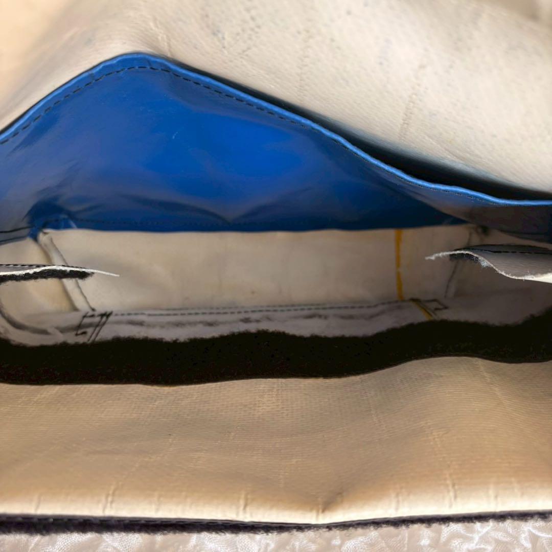 FREITAG F11 LASSIE 小さな英字入り