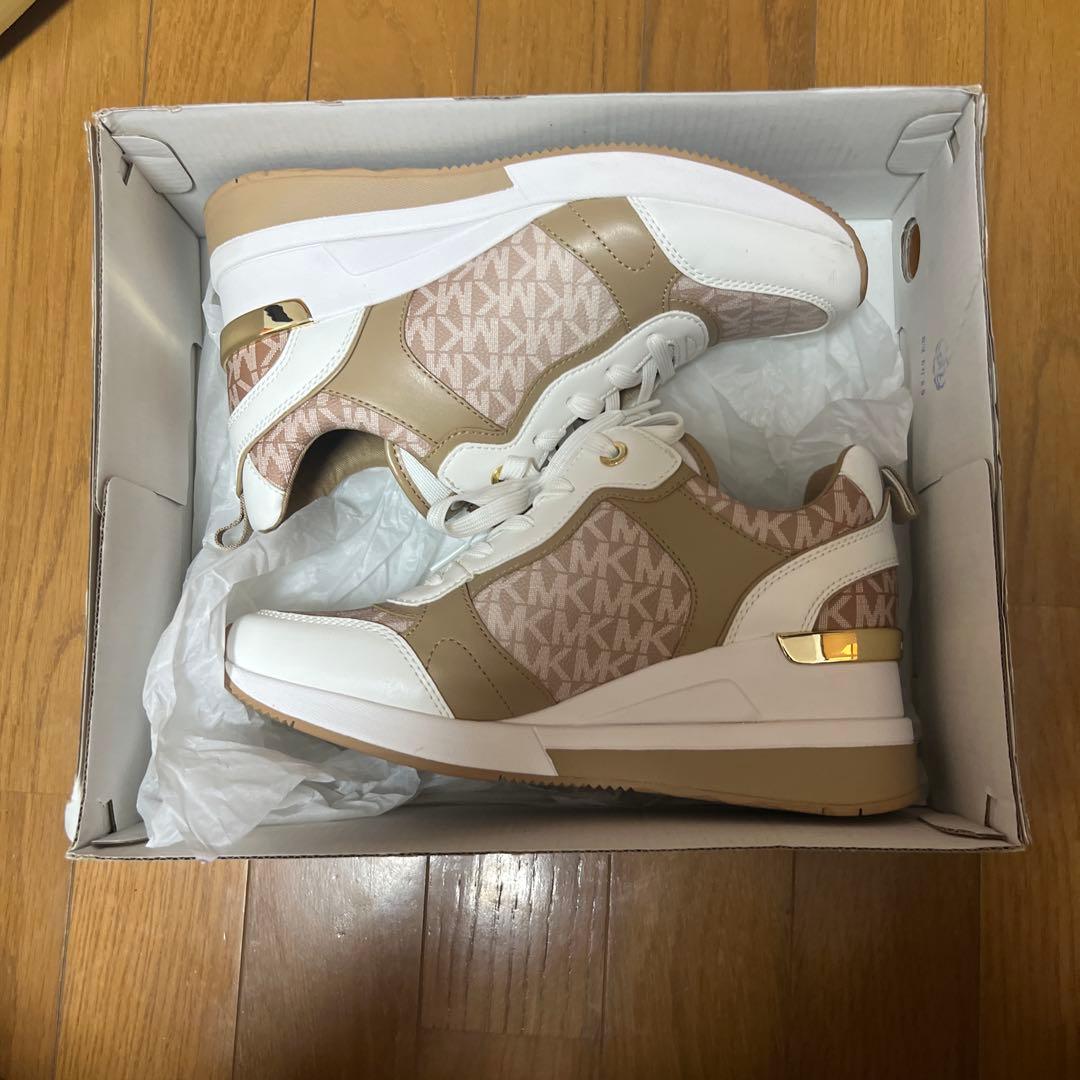 MICHAEL KORS MKロゴスニーカー ベージュ/ホワイト