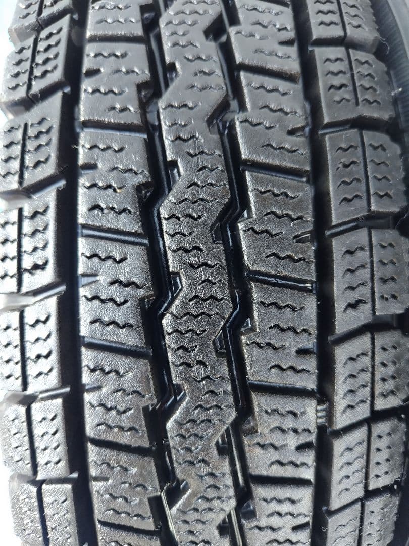 145R12・LT【2/2】軽トラ用スタッドレス・鉄ホイール付、２本分割