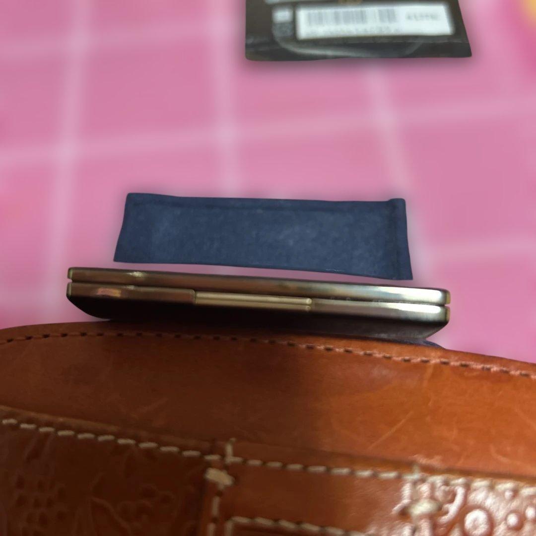 クレドポーボーテ プードルコンパクトエサンシエルｎ エレガントスリム 使用品