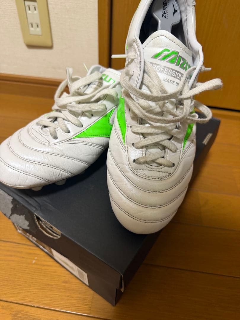 【期間限定値下げ中】ミズノ モレリア2 JAPAN 27cm