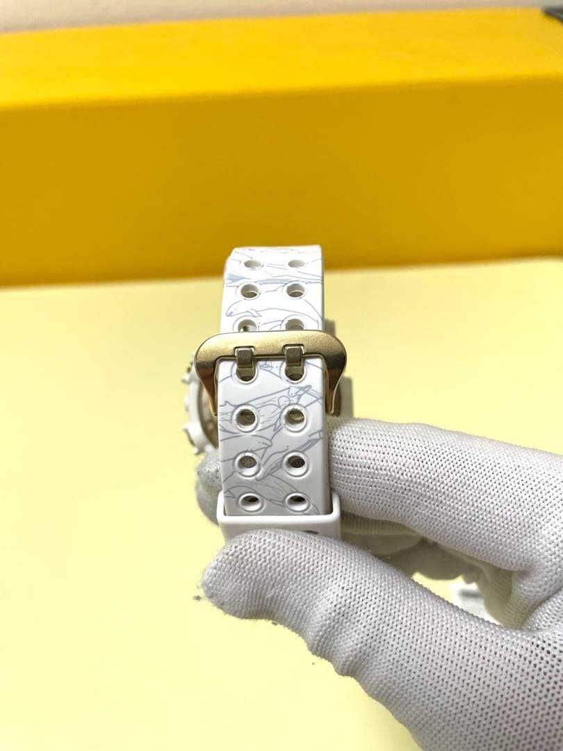 G-SHOCK G-7900 30周年記念モデル ホワイト