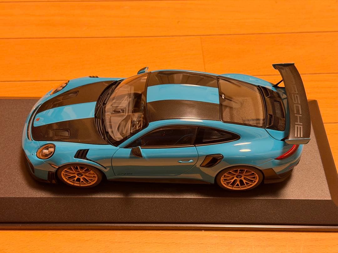 Porsche GT2 RSモデルカー