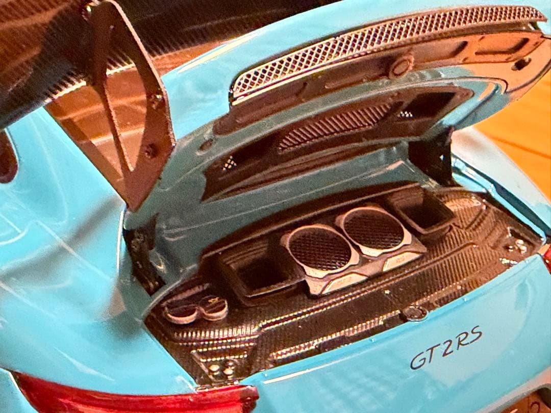 Porsche GT2 RSモデルカー