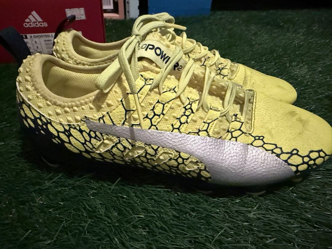 Puma PowerCat 1.12 サッカーシューズ