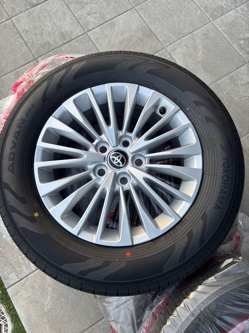 ４本　40 アルファード 新車外し　225/65R17 タイヤ・ホイールセット