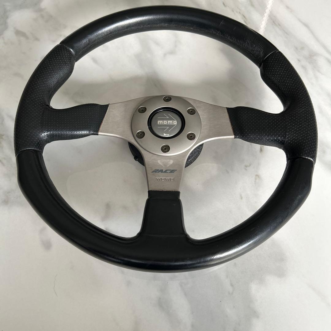 MOMO RACE（クイックリリースボス、ホーンボタン付き）　D35