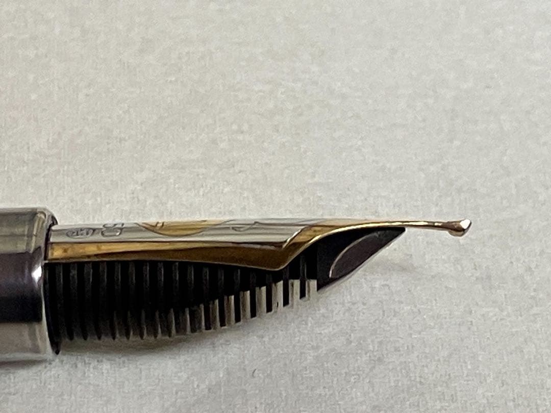 Pelikan M800用ペン先 BB（pf刻印）お年玉価格