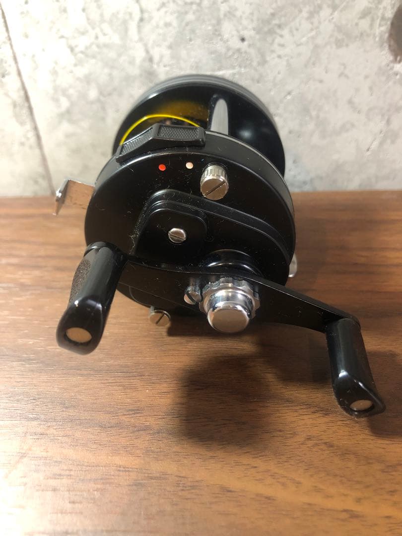DAIWA ダイワ ミリオネア GS-1000 オールドベイトリール