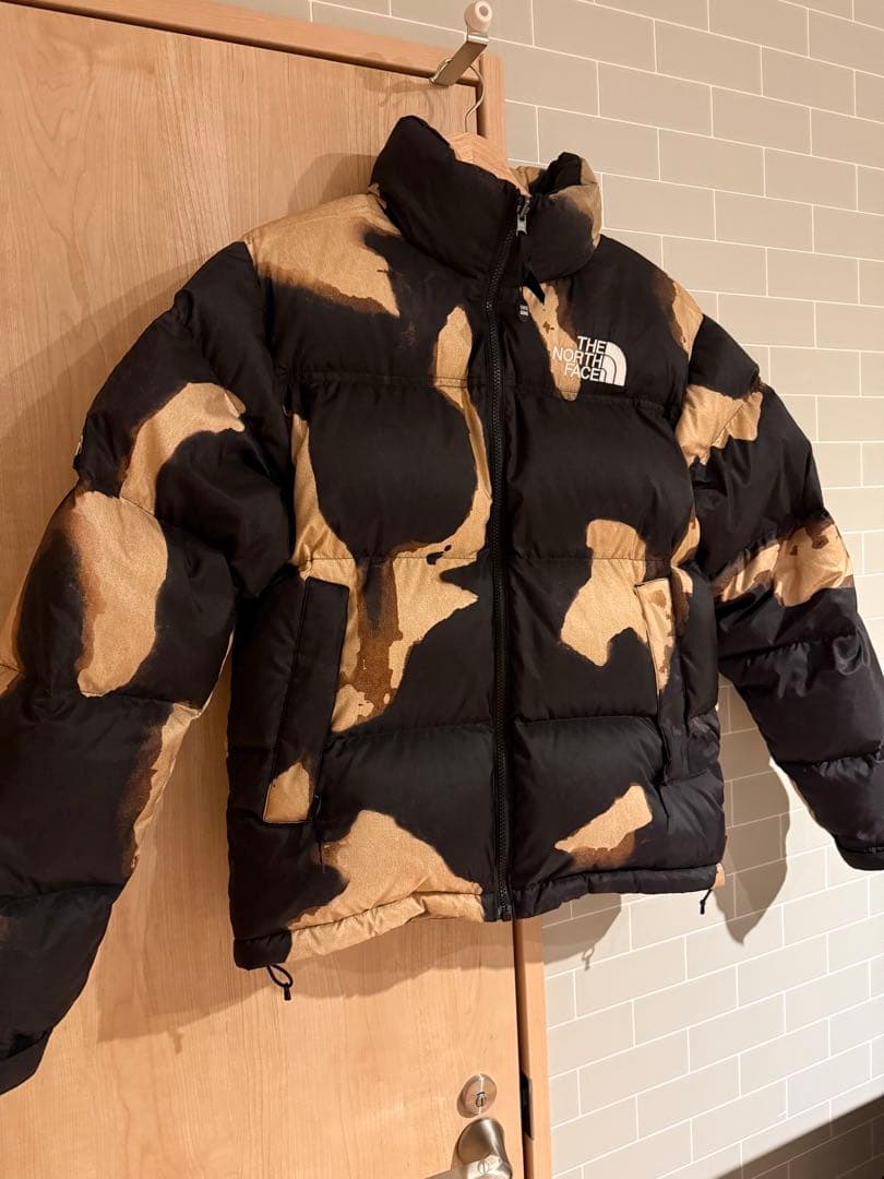 Supreme×The North Face Bleached Nuptse