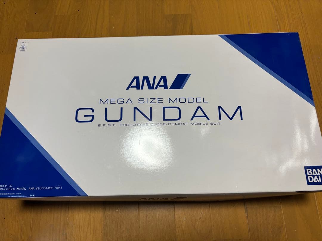 バンダイ　メガサイズガンダム　 ANAバージョン 新古品