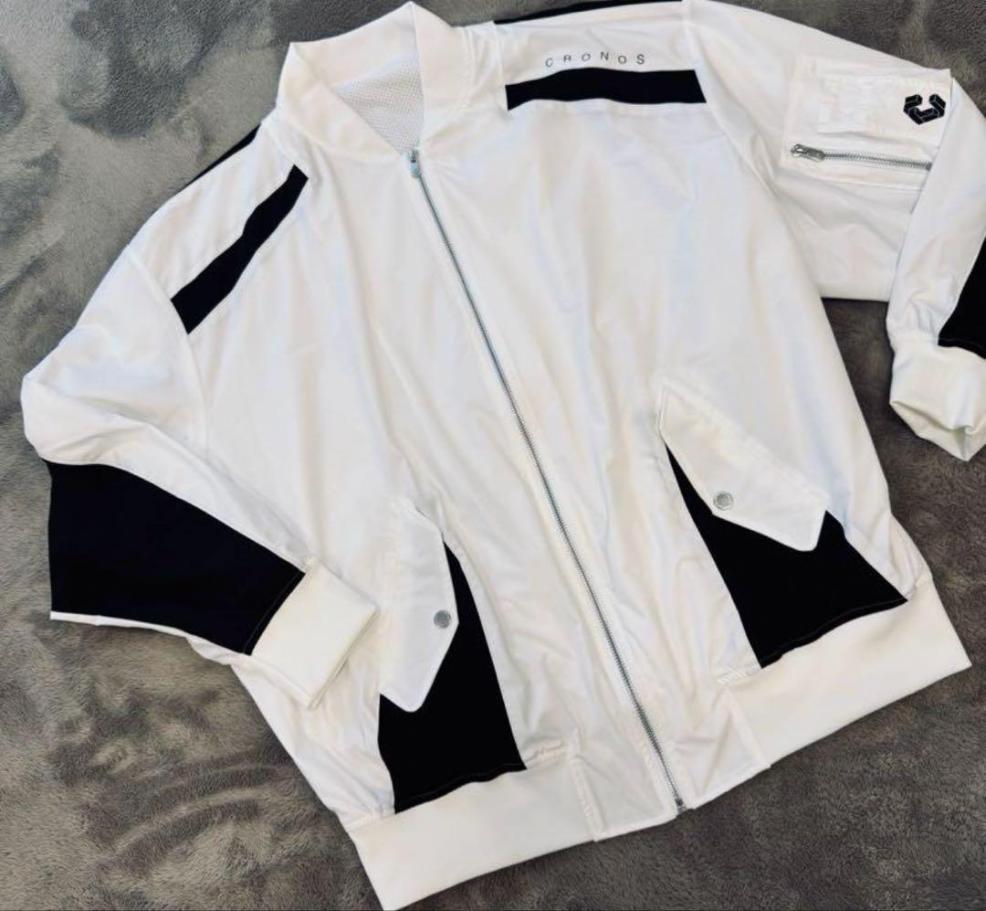 【美品】クロノス cronos MA-1 ジャケット　ブルゾン ホワイト
