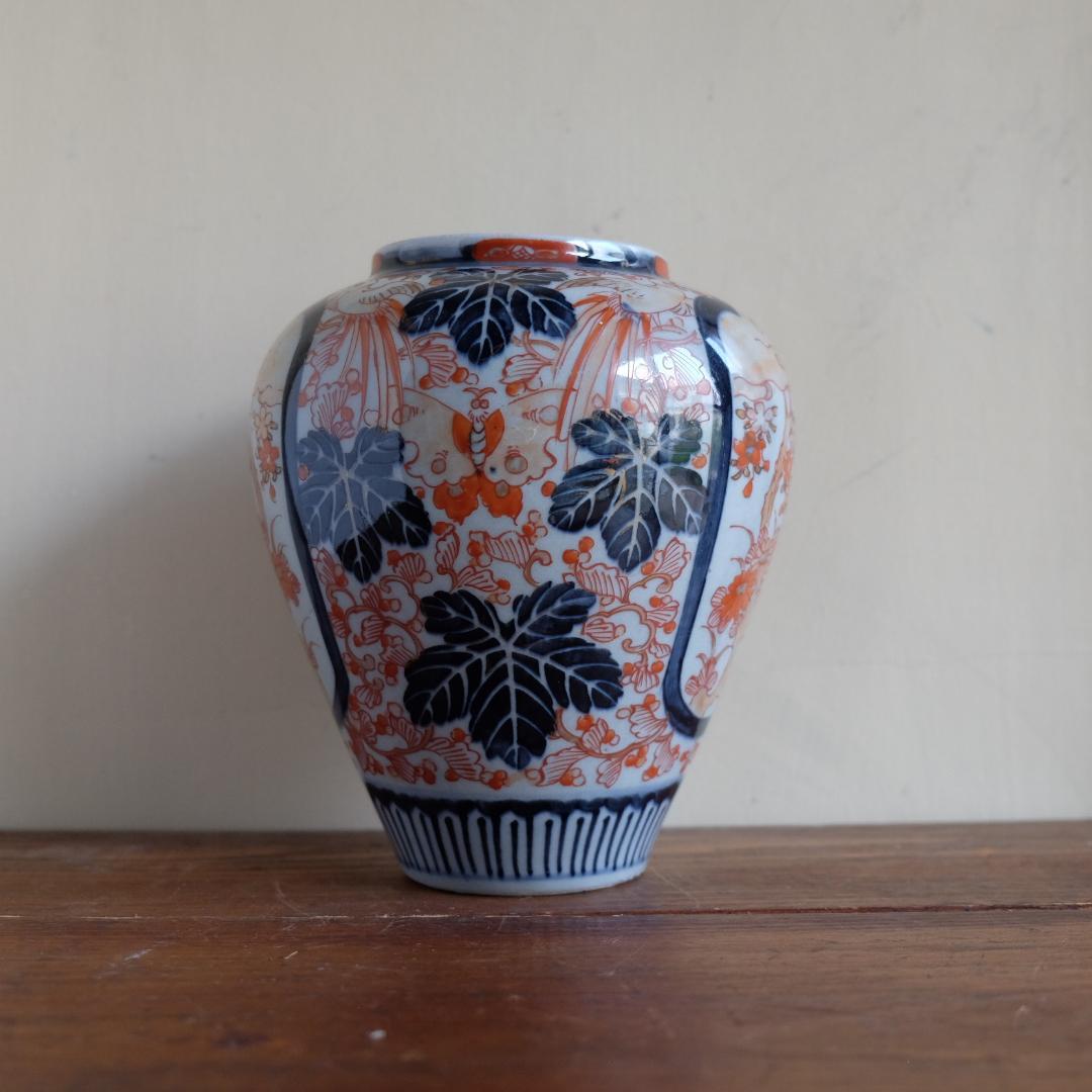 古伊万里／染錦／色絵壺／染付