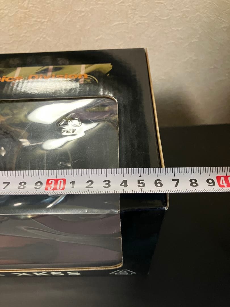 ジャガー Jaguar XK SS 1/18 STEVE MCQUEEN