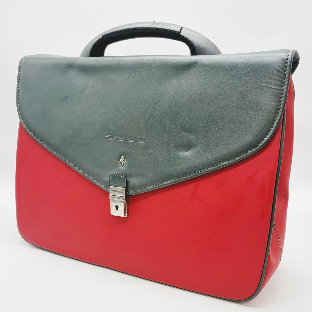 激レア‼️Ferrari フェラーリ 575Mmaranelloビジネスバッグ