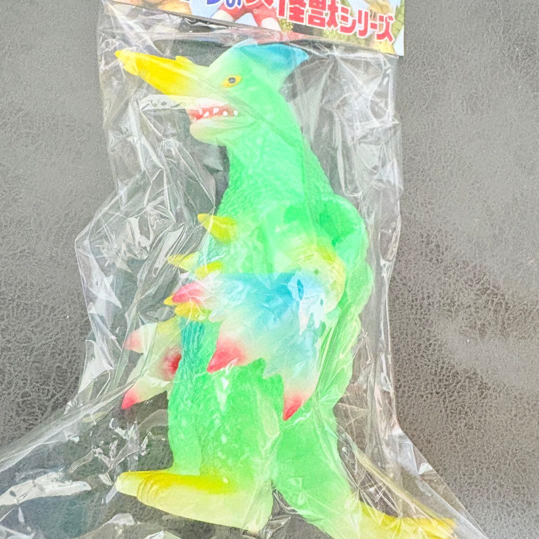 ヤモマーク ガラン蓄光グリーン ソフビ 大怪獣シリーズ