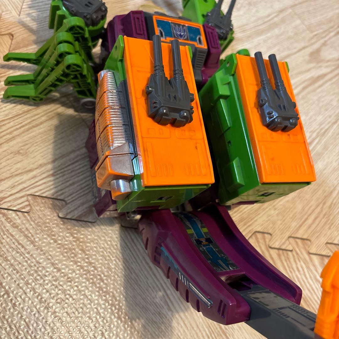 ゆ*ゆ様 タカラ トランスフォーマー デストロン D-93 恐怖大帝 メガザラッ