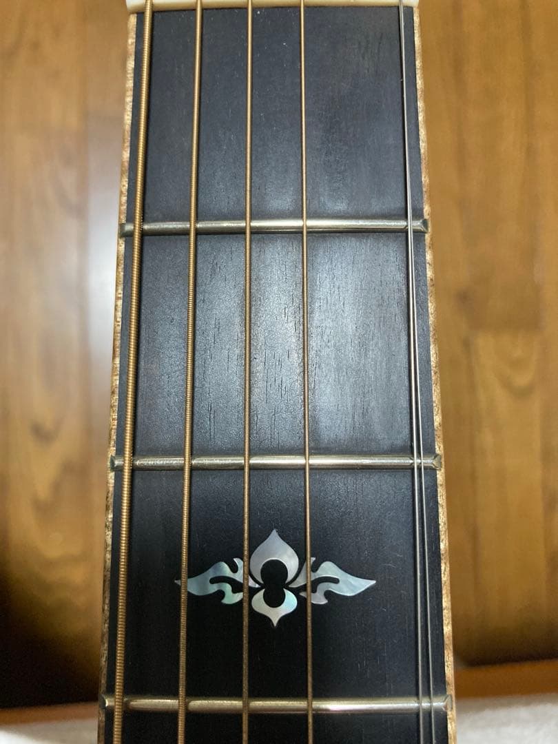 【激レア】 Taylor 2014 Japan Limited 812ce