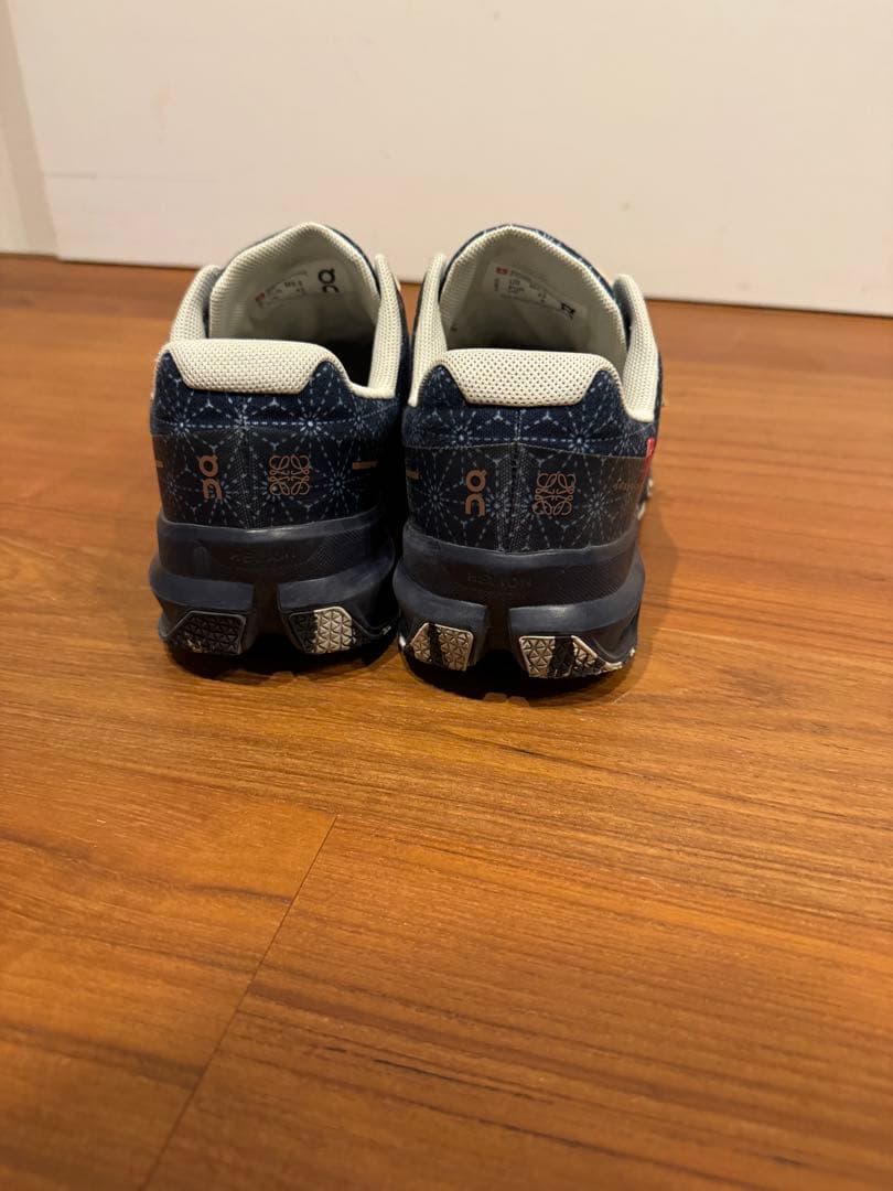 ロエベ X ON　４点　ランニングウエア　メンズ　新品あり