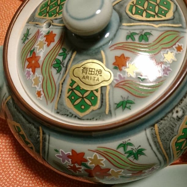 昔の有田焼！急須！蓋付き湯飲み茶碗4個セット！