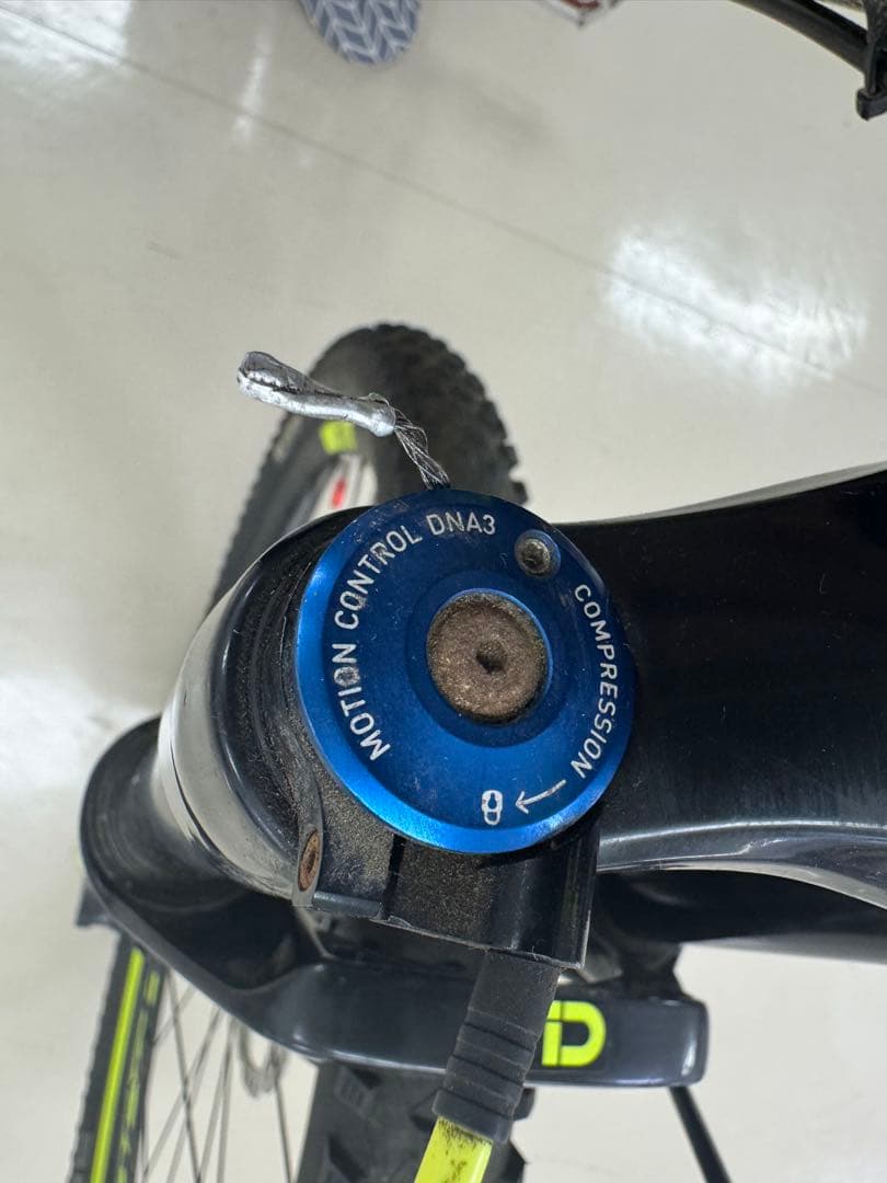 Scott Scale 700l RC Carbon マウンテンバイク