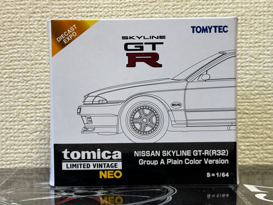 1/64 トミカトミーテックNissan GT-R R32 ミニカー、限定
