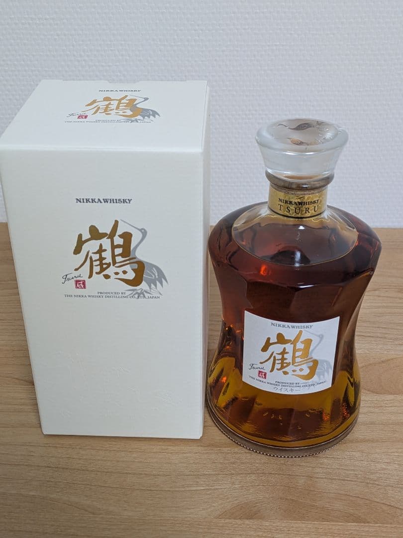 ニッカウイスキー 鶴 700ml 43%