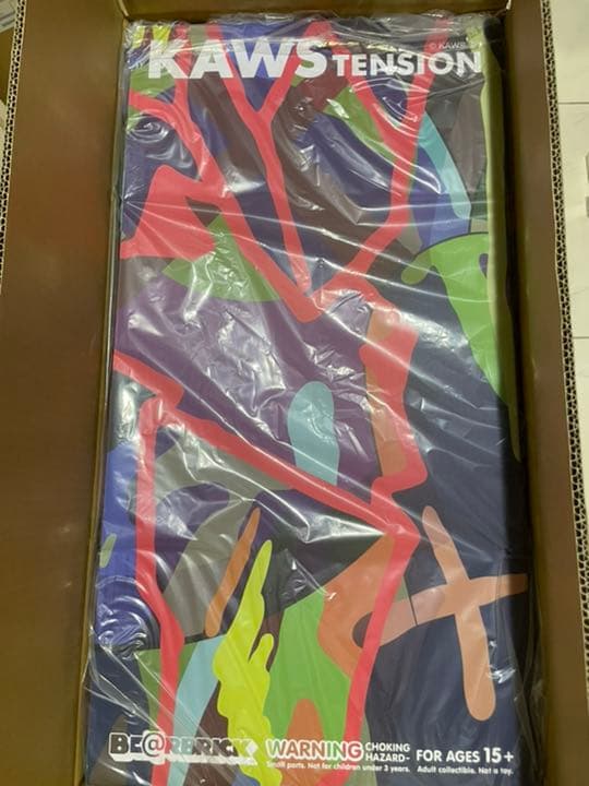 本物安心価格　kaws be＠rbrick 1000 %