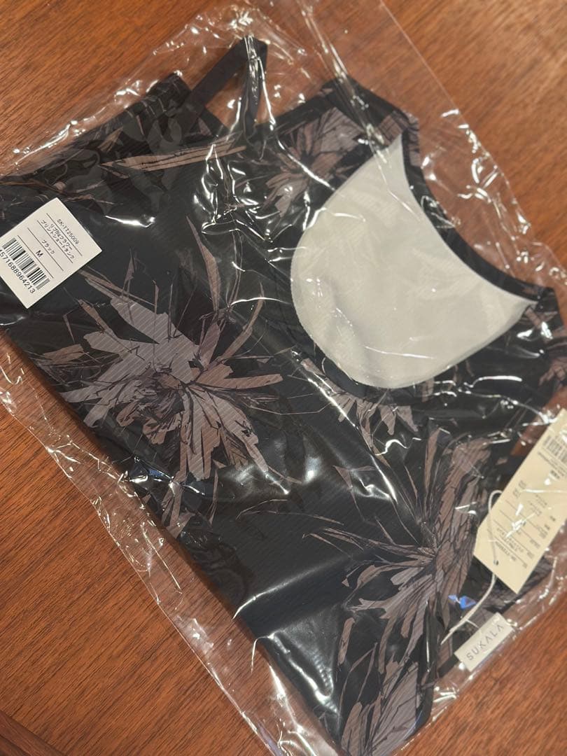 【SUKALA】リブBigフラワープリントショートタンクトップ　ブラックM