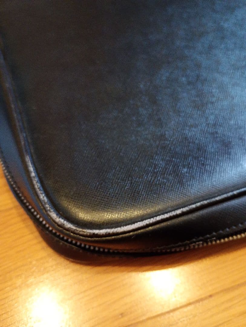 【希少】PRADA 本革サフィアーノレザーブリーフケース
