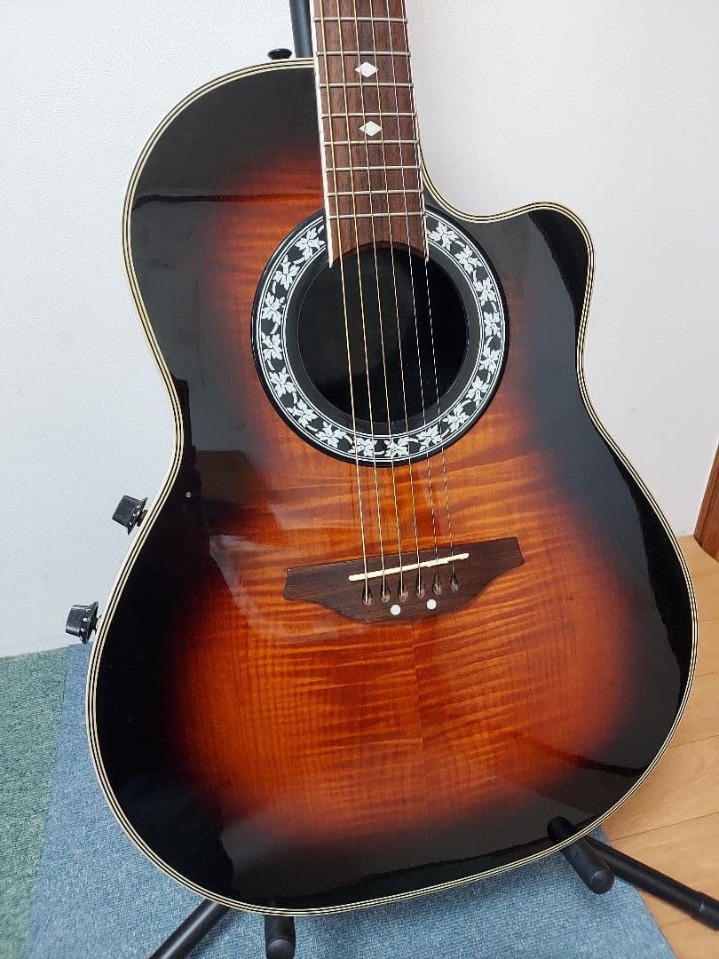 特価　Kガレージ 　エレアコ　 サンバースト　トラ目