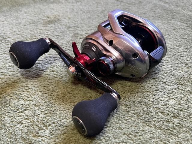 シマノ　21 スコーピオンMD 301 XGLH 左巻き ①