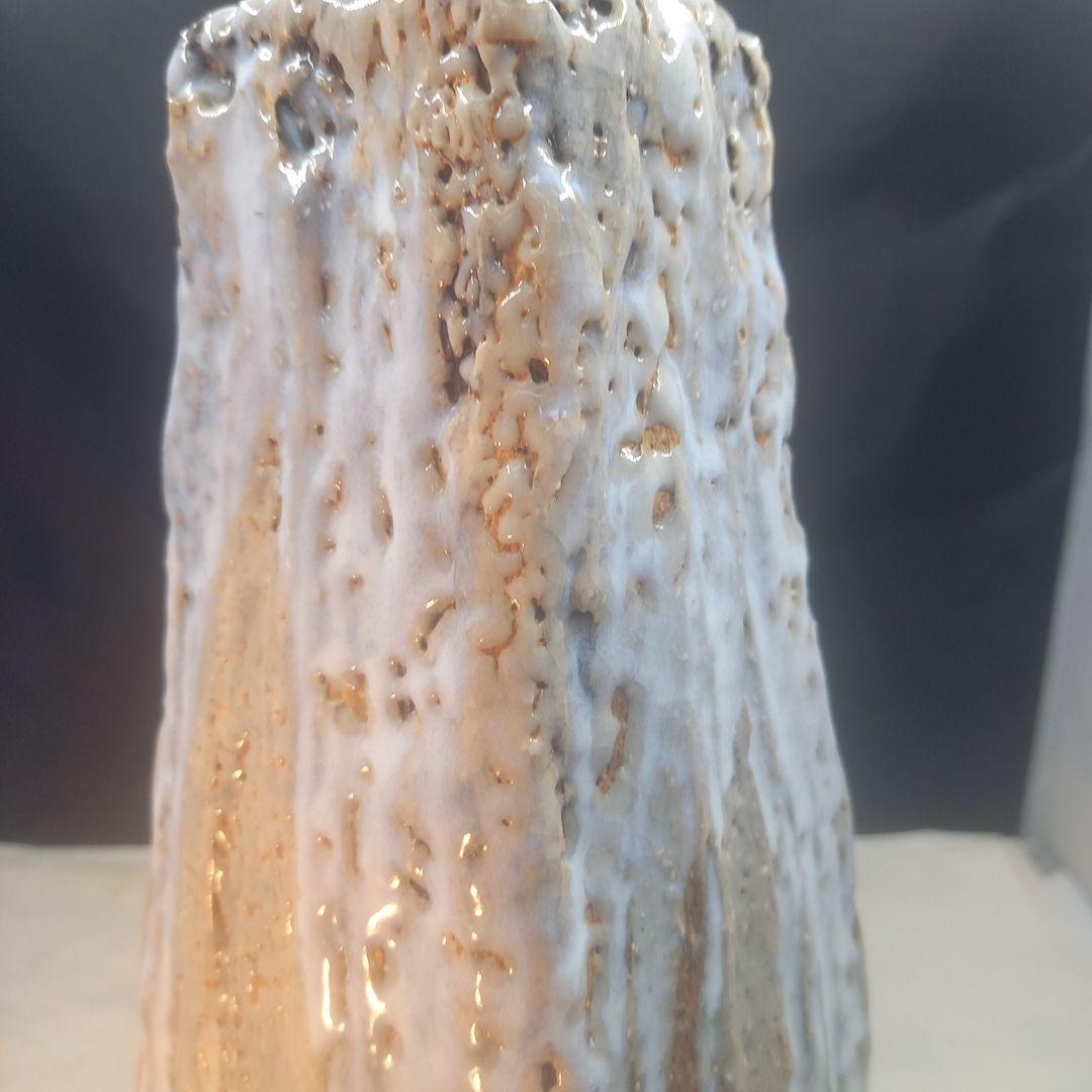 陶芸作家　手作りの花瓶