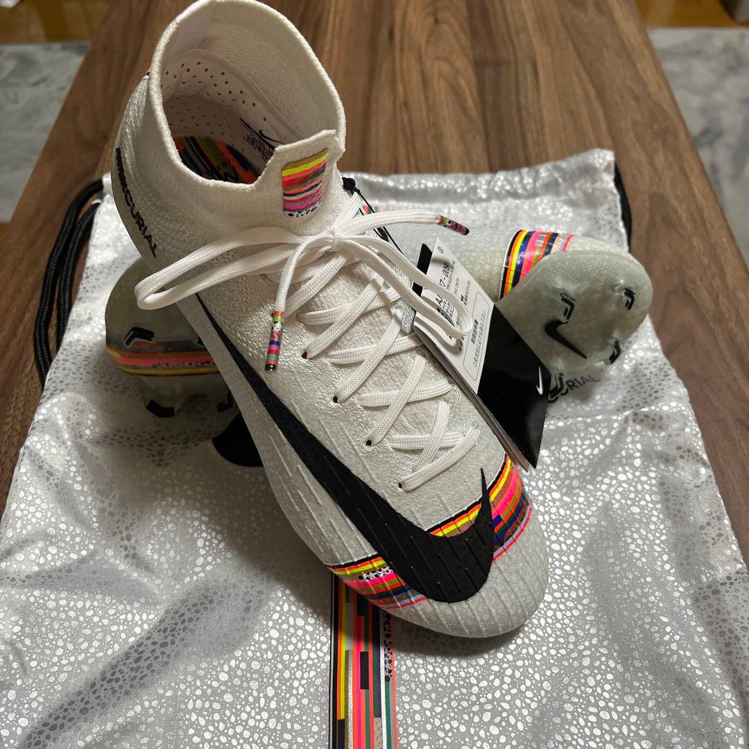 NIKEマーキュリアルスーパーフライ