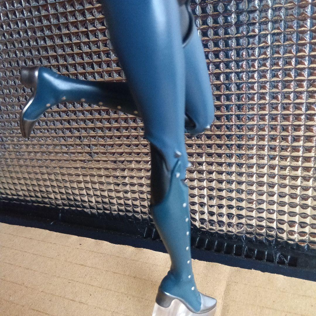 ペルソナ5A ナビ　クイーン　フィギュア