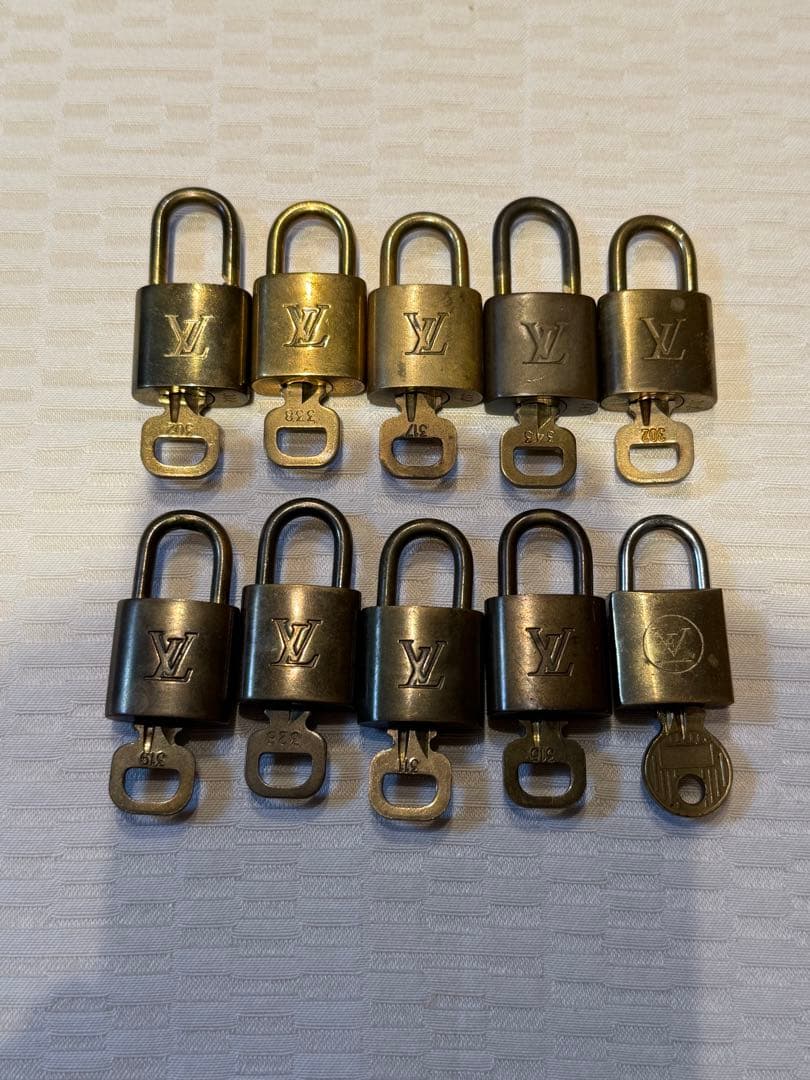 LV 南京錠 10個セット 鍵付き