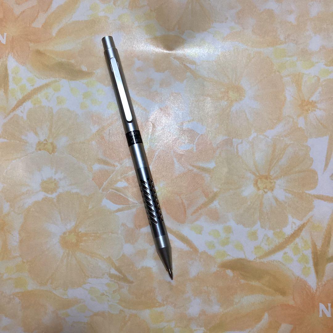 ARCHI 油性ボールペン シルバー　サクラ　廃盤　訳あり　 （アーキ）