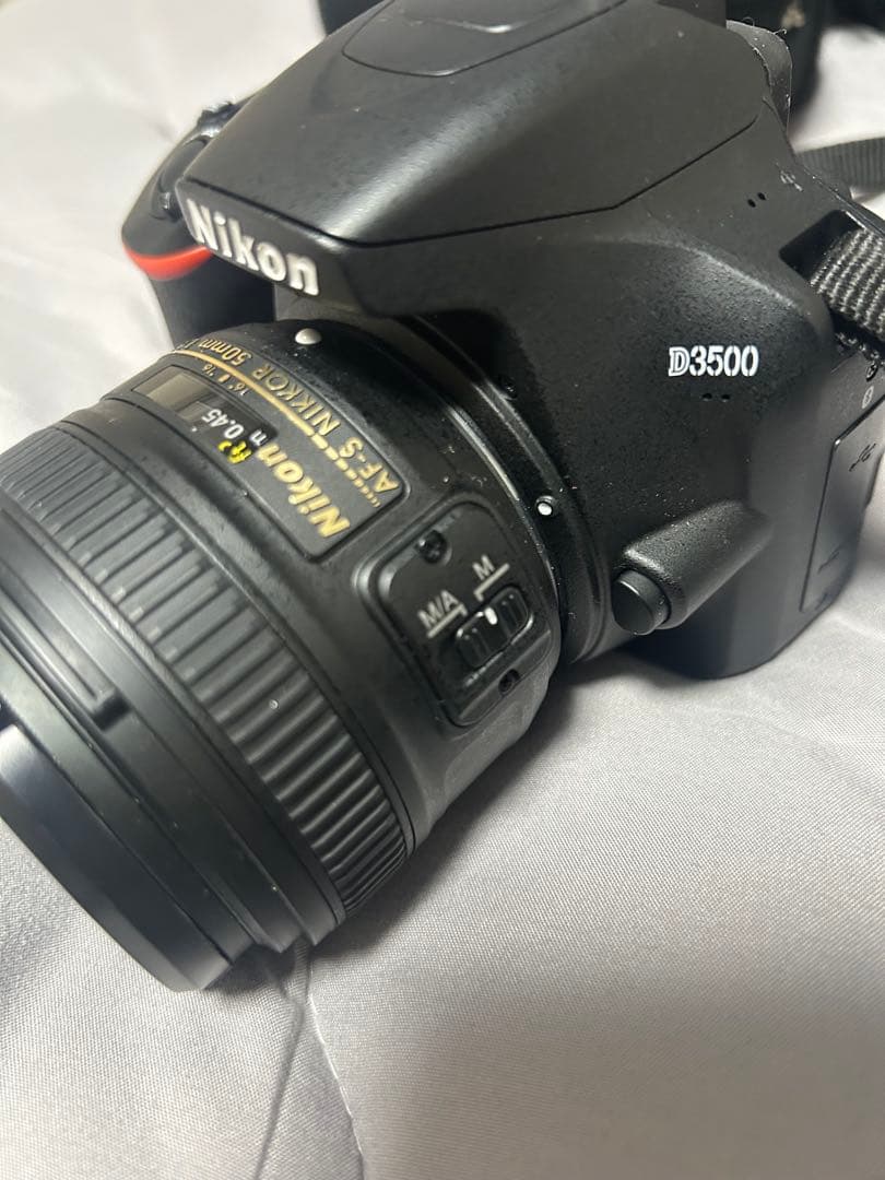 Nikon D3500 デジタル一眼レフカメラ 本体