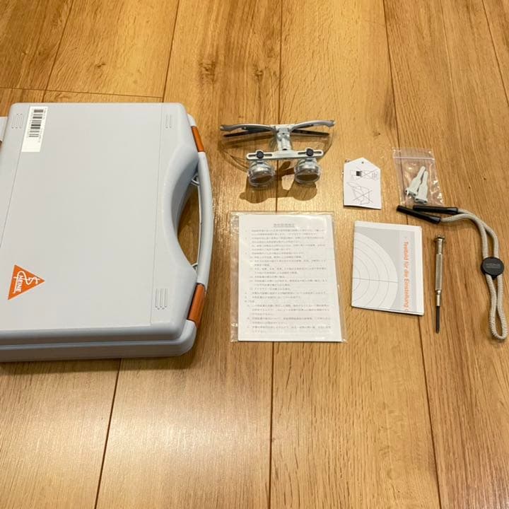 ハイネ双眼ルーペ　歯科　拡大鏡