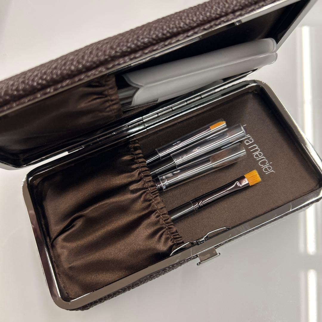 未使用　ローラメルシエ　ブラッシュアップリュクスブラッシュコレクション