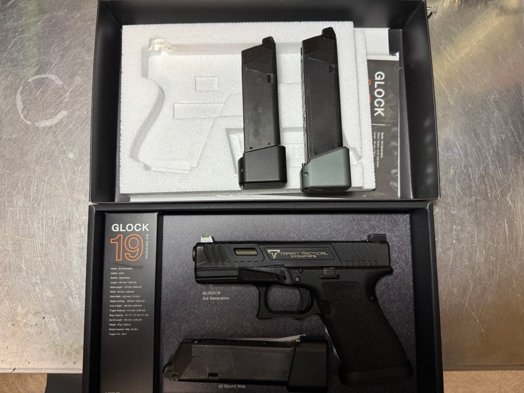 に*ん様 サイドアームズカスタム TTI G19 JW HBカスタム MOMOP