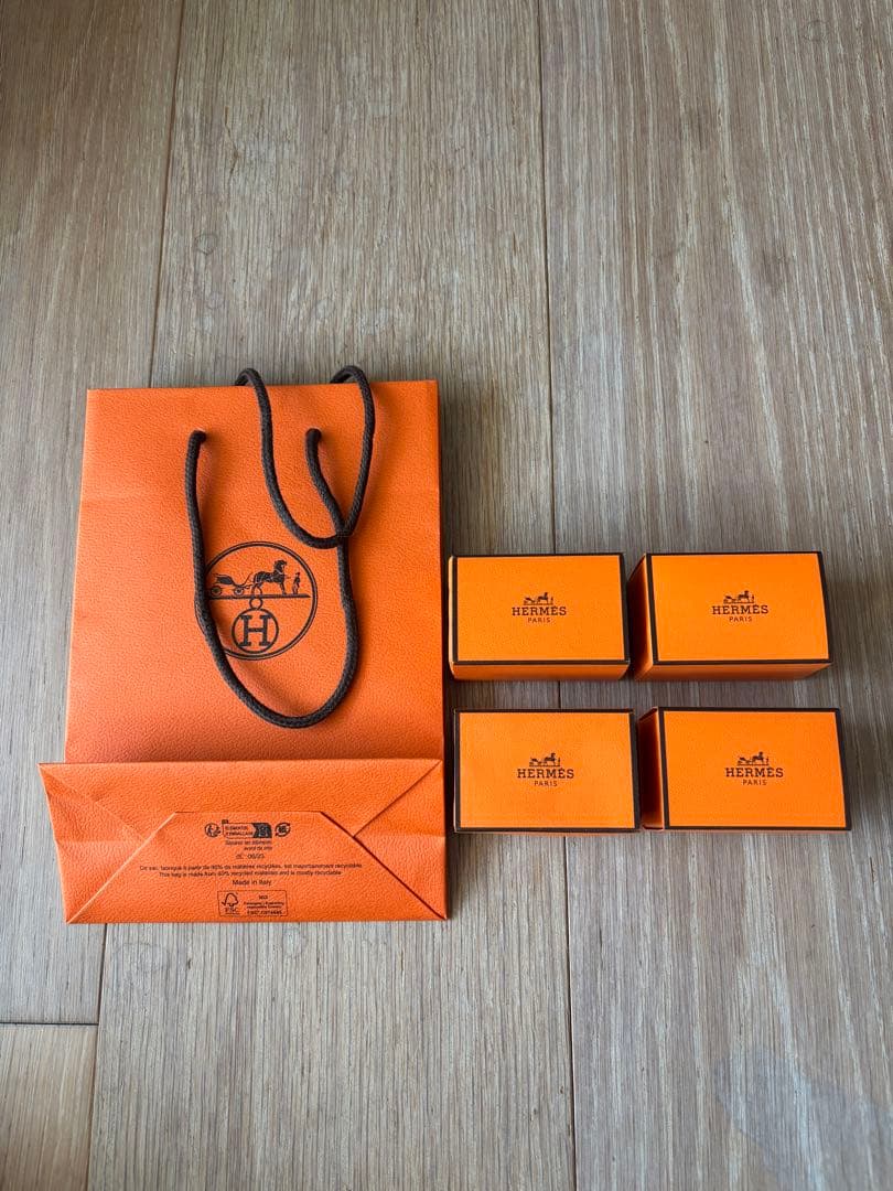 HERMES ネイルカラー4点セット