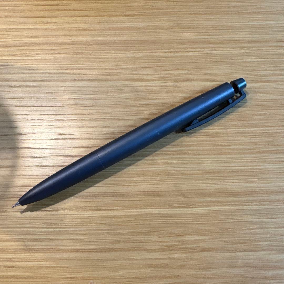 シャーペンまとめ売り筆箱付き